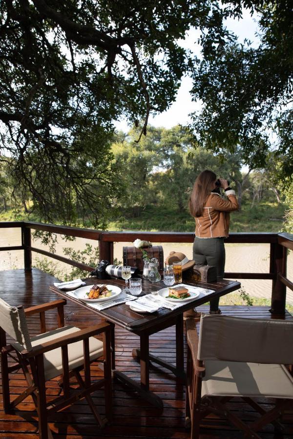 Hamiltons Tented Camp Mluwati Concession Buitenkant foto